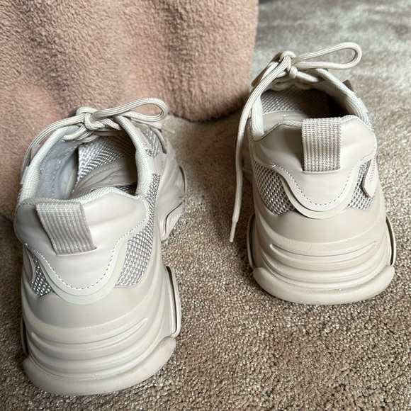 Steve Madden sneakers - Picture 4 of 7